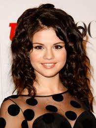 Selena black polka dots